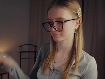 rowenacroyle latina cam