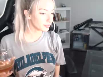 latina cam girl miss_bee image #1941646