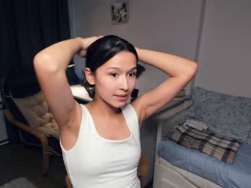 _honey_boney_ latina cam