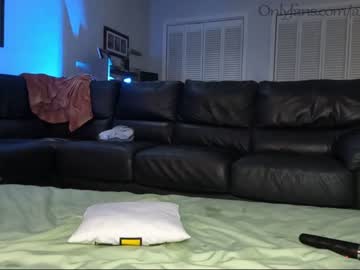 latina cam couple ari_lovexo image #1440125