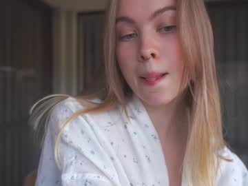 latina cam girl bibi_it_is image #3398248