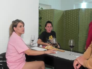 latina cam girl natyniklos2 image #1039284