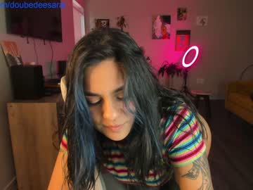 latina cam girl doubedeesarai image #1617000