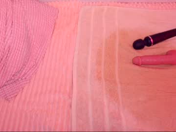 latina cam girl aveksmr image #2214620