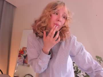 latina cam girl pennyroyal_tea_ image #2126536