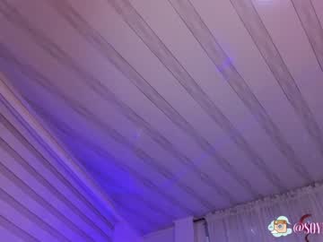 latina cam girl maxinegh_ image #234417