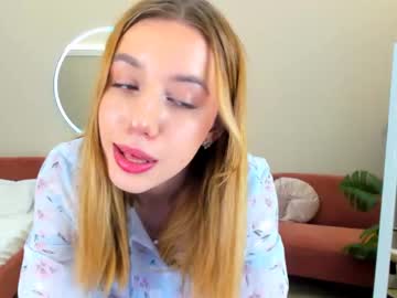 latina cam couple viola_hunterx image #1554246