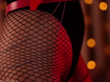 latina cam girl peach_me image #640593