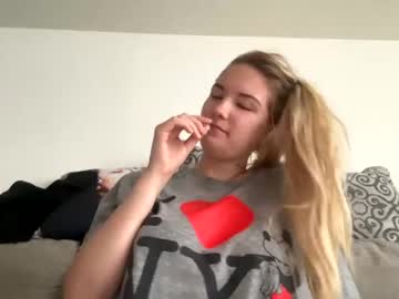 latina cam girl mariah95 image #1667948