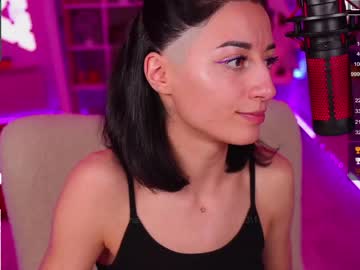 latina cam girl _darsy image #2494146