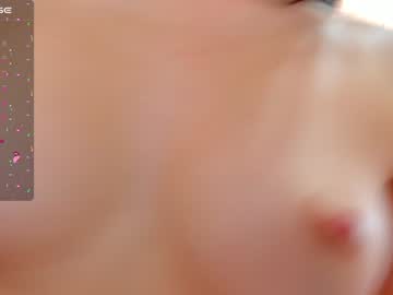latina cam girl little_effy18 image #4383581