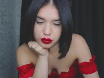 mia__lunaa latina cam