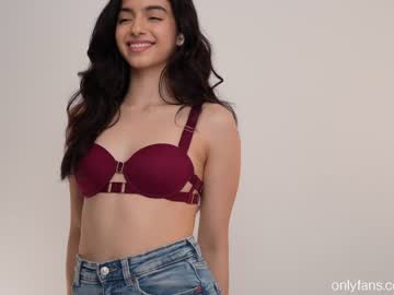 latina cam girl naughtysammx image #3160930