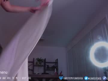 latina cam girl lunaqueeeen image #3167786