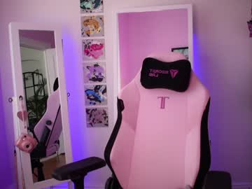 latina cam girl strawberryjamx image #3294000