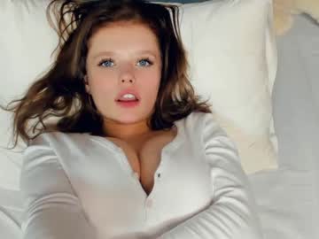 latina cam girl maisyporterson image #4189572