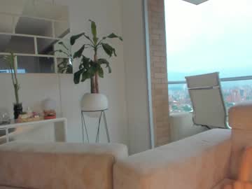 latina cam girl swt_molly image #2671905