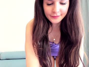 latina cam girl elaanna image #4500521