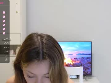 latina cam girl looveshow image #3490960
