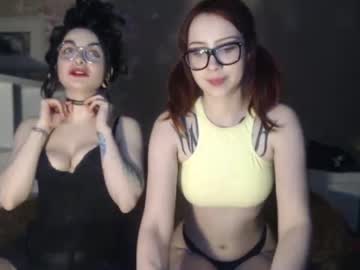 latina cam couple krishtas_n_oliver image #755696