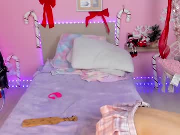 latina cam girl little_effy18 image #2171981