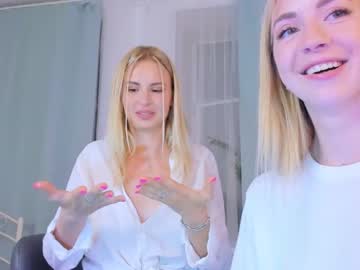 latina cam girl emmi_rosee image #1323837