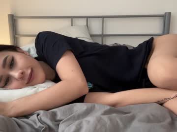 latina cam girl so_chi image #3466385