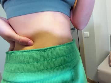 latina cam girl ehotlovea image #4138769