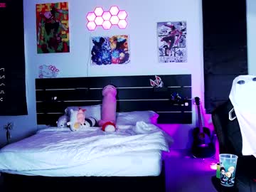 latina cam girl madnessalise image #3343469