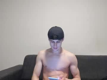 latina cam man skinnyguywithbigd image #4419922
