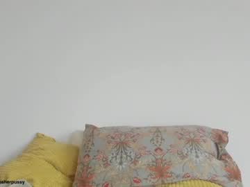 latina cam girl kosherpussy image #2355233