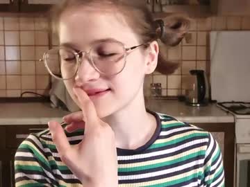 latina cam girl mekyy_no_neko image #3079308