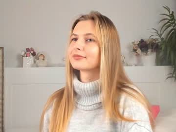 latina cam girl oliviasolis image #2342826