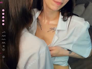 latina cam couple catekarvin image #4384338