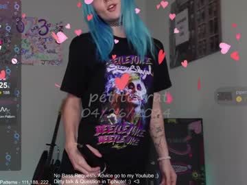 latina cam girl petitebrat image #4563608