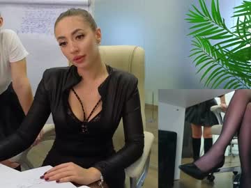latina cam girl babesgowild image #3680213