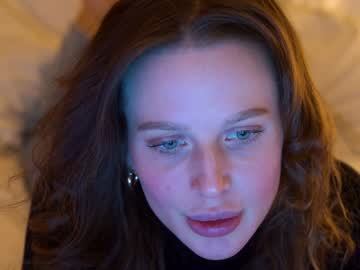 latina cam girl ellaa91 image #514926