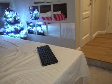 latina cam girl erikabee image #418788