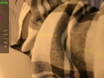 latina cam girl aerri_lee image #776961