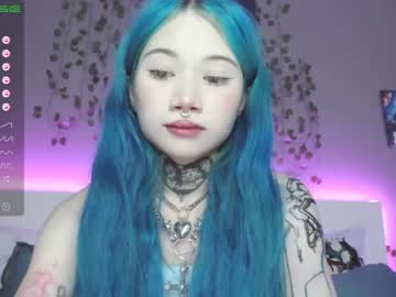 latina cam girl le_chan image #1683274