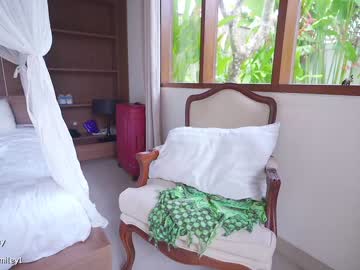 latina cam girl diana_smiley image #2453916
