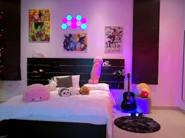 latina cam girl madnessalise image #4236279