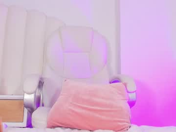 latina cam girl ariadnagh image #1531716