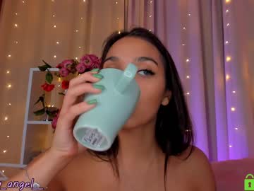 latina cam girl annbarby image #213034
