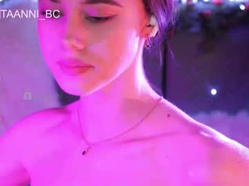 latina cam girl taanni_bc image #2283284