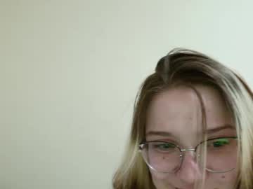 liya_still latina cam