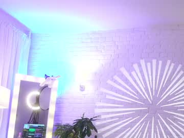 latina cam girl eva_fashionista image #2981996