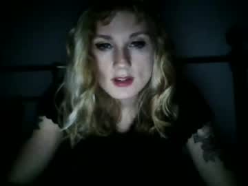 latina cam girl kyliemetalgirl2002 image #105824