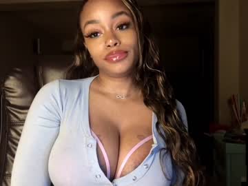 latina cam girl napudi1 image #4230665