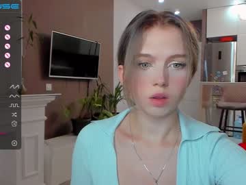 latina cam girl small_blondee image #1787515